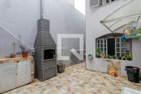 Casa à venda com 300m², 3 quartos e 2 vagasQuintal