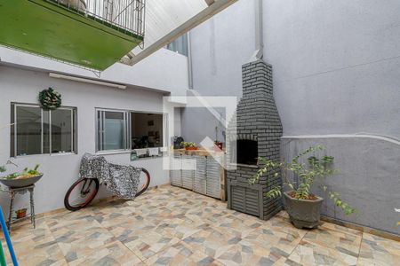 Casa à venda com 300m², 3 quartos e 2 vagasQuintal