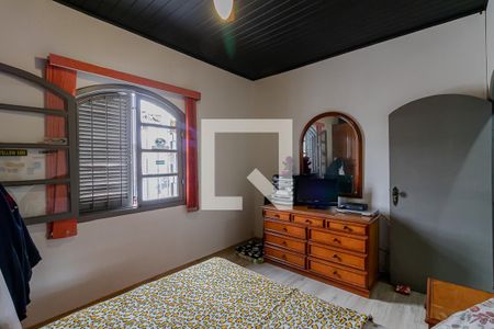 Casa à venda com 300m², 3 quartos e 2 vagasQuarto 1