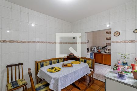Casa à venda com 300m², 3 quartos e 2 vagasCopa