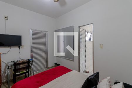 Casa à venda com 300m², 3 quartos e 2 vagasSuíte