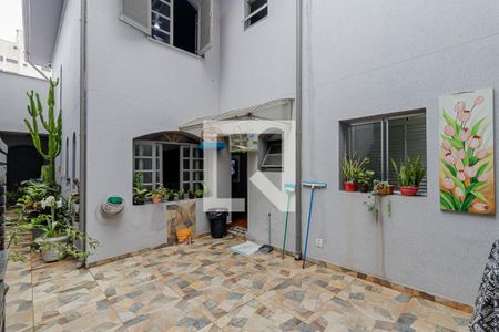 Casa à venda com 300m², 3 quartos e 2 vagasQuintal