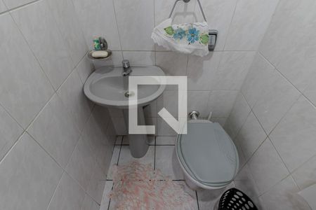 Casa à venda com 300m², 3 quartos e 2 vagasLavabo