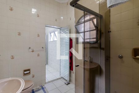 Casa à venda com 300m², 3 quartos e 2 vagasBanheiro