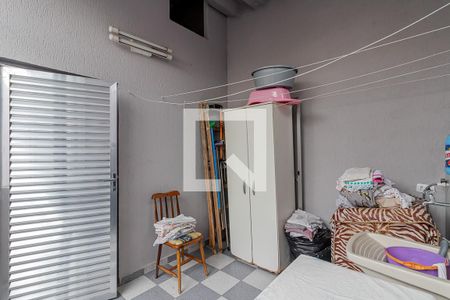 Casa à venda com 300m², 3 quartos e 2 vagasÁrea de Serviço