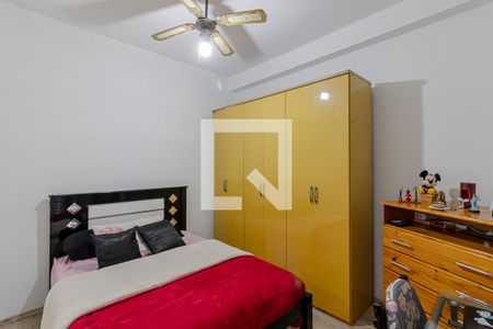 Casa à venda com 300m², 3 quartos e 2 vagasSuíte