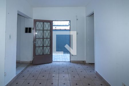 Sala de casa para alugar com 1 quarto, 72m² em Vila Maria Auxiliadora, Embu das Artes
