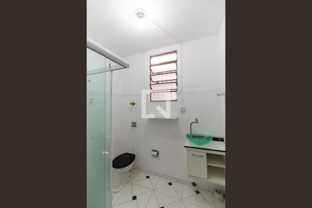Banheiro  de casa para alugar com 1 quarto, 40m² em Saúde, São Paulo