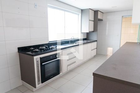 Cozinha de casa para alugar com 2 quartos, 180m² em Vila da Saúde, São Paulo