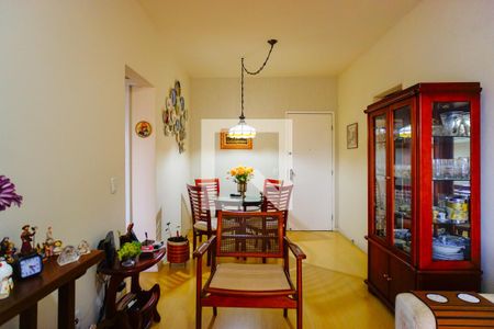 Apartamento à venda com 88m², 3 quartos e 1 vagaSala