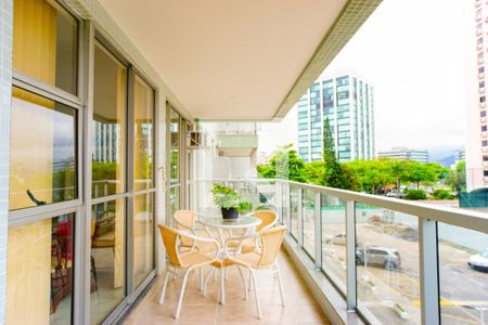 Apartamento à venda com 88m², 3 quartos e 1 vagaVaranda da Sala