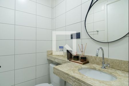 Apartamento à venda com 49m², 2 quartos e 1 vaga Apartamento à venda com 49m², 2 quartos e 1 vagaBanheiro 2