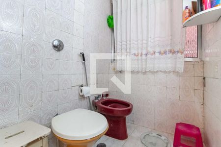 Apartamento à venda com 115m², 2 quartos e sem vagaBanheiro