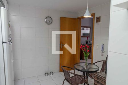 Apartamento à venda com 120m², 3 quartos e 2 vagasCozinha e Área de Serviço