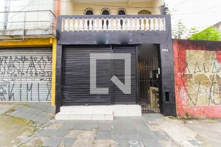 Casa à venda com 200m², 3 quartos e 4 vagasFachada