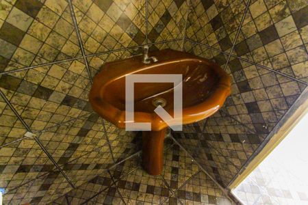 Casa à venda com 200m², 3 quartos e 4 vagasBanheiro da Suíte