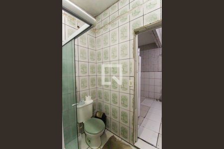 Banheiro 1 de casa à venda com 3 quartos, 200m² em Vila Norma, São Paulo