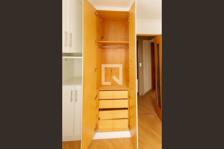 Apartamento para alugar com 61m², 3 quartos e 1 vagaQuarto