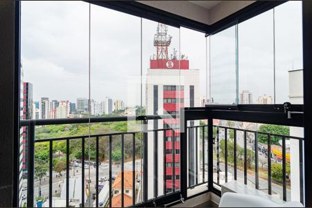 Varanda de kitnet/studio para alugar com 1 quarto, 38m² em Mirandópolis, São Paulo