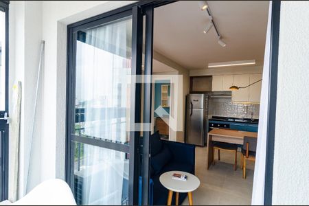 Varanda de kitnet/studio para alugar com 1 quarto, 38m² em Mirandópolis, São Paulo