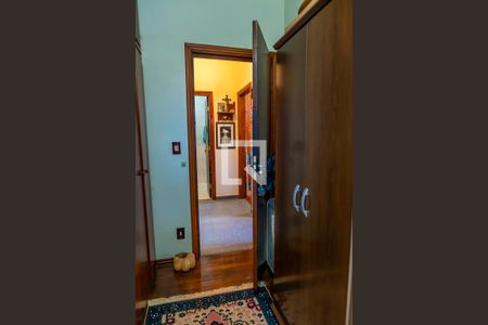 Casa à venda com 308m², 2 quartos e 5 vagasCloset da suíte