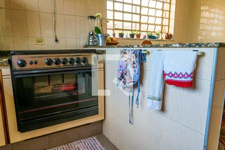 Casa à venda com 308m², 2 quartos e 5 vagasCozinha