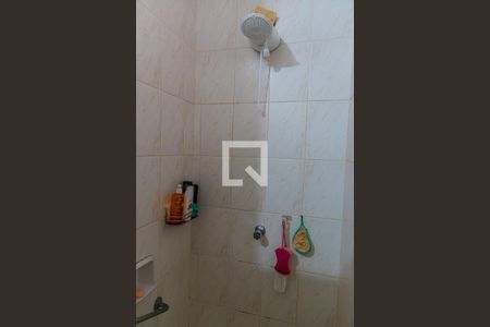 Casa à venda com 308m², 2 quartos e 5 vagasBanheiro Social