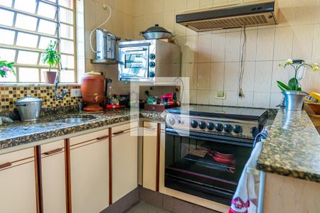 Casa à venda com 308m², 2 quartos e 5 vagasCozinha