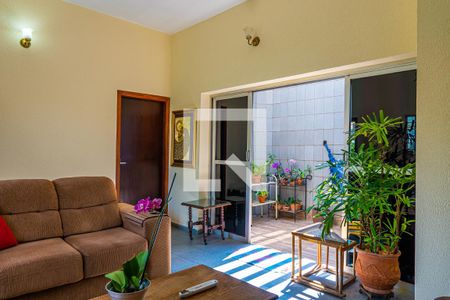 Sala de casa à venda com 3 quartos, 308m² em Parque Industrial, Campinas