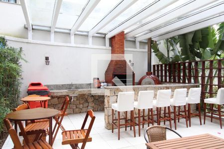 Apartamento à venda com 62m², 2 quartos e 1 vagaÁrea comum - Churrasqueira