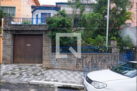 Casa para alugar com 58m², 1 quarto e sem vaga Casa para alugar com 58m², 1 quarto e sem vagaFachada