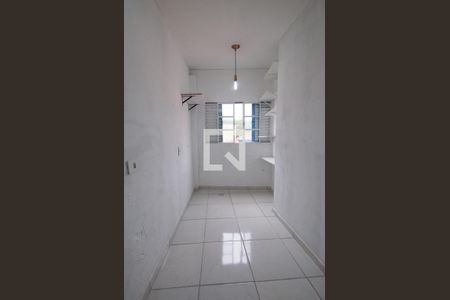 Quarto de casa para alugar com 1 quarto, 58m² em Cambuci, São Paulo