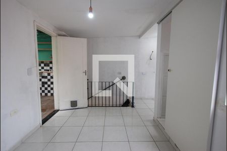 Quarto de casa para alugar com 1 quarto, 58m² em Cambuci, São Paulo