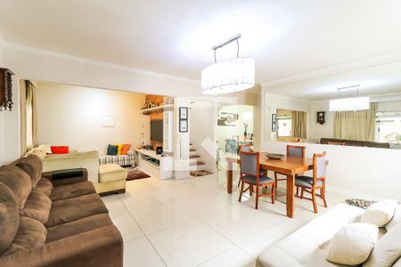 Sala de casa à venda com 4 quartos, 255m² em Super Quadra Morumbi, São Paulo