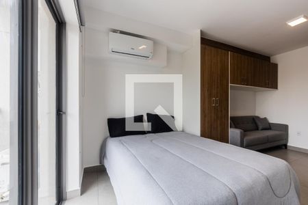 Quarto de apartamento à venda com 1 quarto, 28m² em Pinheiros, São Paulo