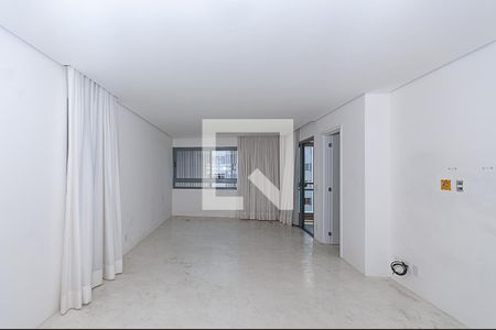 Apartamento à venda com 168m², 3 quartos e 4 vagasSala