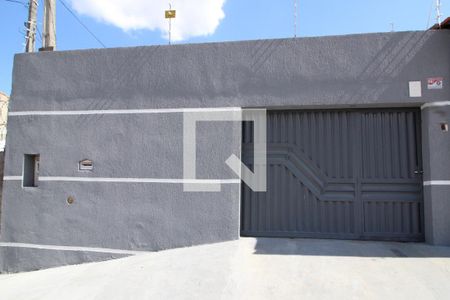 Fachada da Casa de casa para alugar com 2 quartos, 110m² em Wanel Ville, Sorocaba