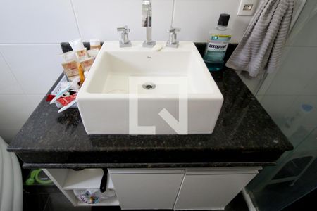 Casa para alugar com 110m², 2 quartos e 3 vagasBanheiro da Suíte