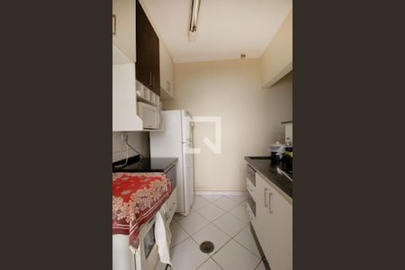Cozinha de casa para alugar com 2 quartos, 110m² em Wanel Ville, Sorocaba