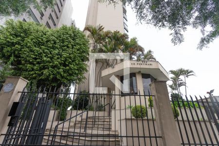 Apartamento à venda com 120m², 3 quartos e 2 vagasFachada do Condomínio