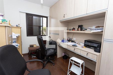 Apartamento à venda com 120m², 3 quartos e 2 vagasQuarto 2 