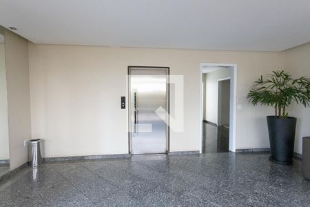 Apartamento à venda com 120m², 3 quartos e 2 vagasHall social 