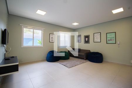 Apartamento para alugar com 28m², 1 quarto e sem vaga Apartamento para alugar com 28m², 1 quarto e sem vagaÁrea comum - Salão de festas