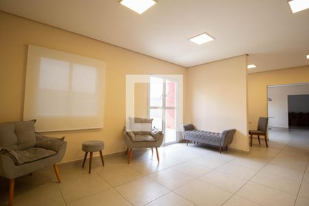 Apartamento para alugar com 28m², 1 quarto e sem vaga Apartamento para alugar com 28m², 1 quarto e sem vagaÁrea comum - Salão de festas