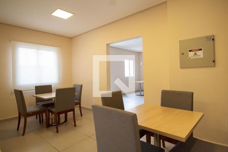 Apartamento para alugar com 28m², 1 quarto e sem vaga Apartamento para alugar com 28m², 1 quarto e sem vagaÁrea comum - Salão de festas