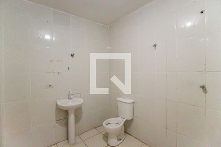 Casa para alugar com 75m², 3 quartos e sem vaga Casa para alugar com 75m², 3 quartos e sem vagaBanheiro de Serviço