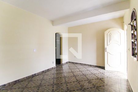 Casa para alugar com 75m², 3 quartos e sem vaga Casa para alugar com 75m², 3 quartos e sem vagaSuíte