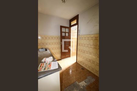 Apartamento à venda com 92m², 2 quartos e sem vagaCozinha