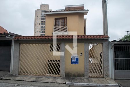 Casa à venda com 300m², 3 quartos e 6 vagasFachada