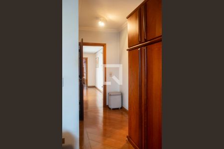 Casa à venda com 300m², 3 quartos e 6 vagasQuarto 1 suite